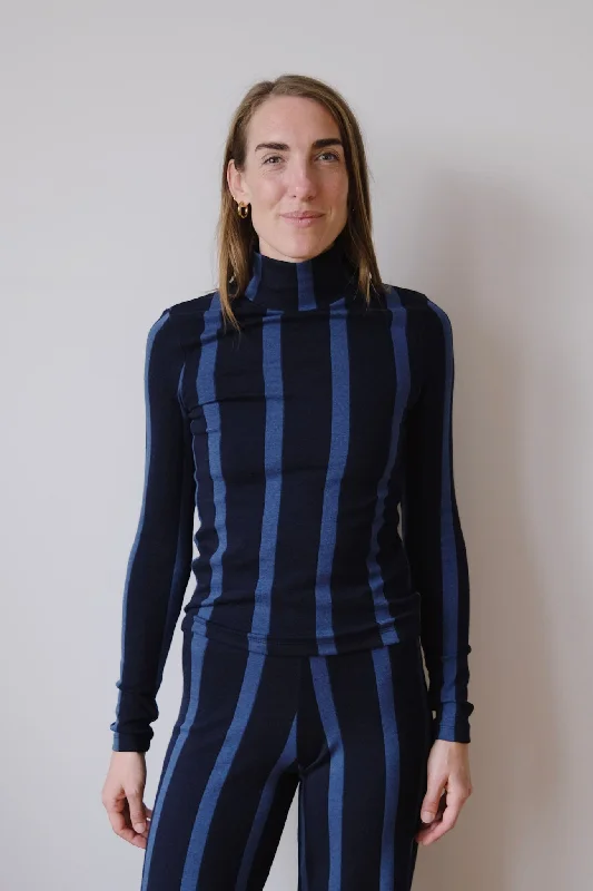 longsleeve - ellen - navy striped