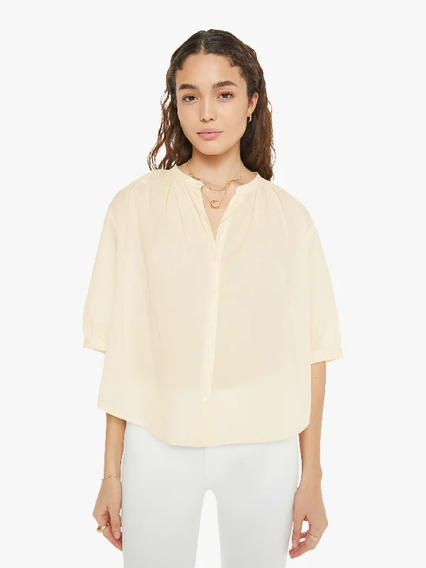 XiRENA Chandler Shirt - Cream Peach