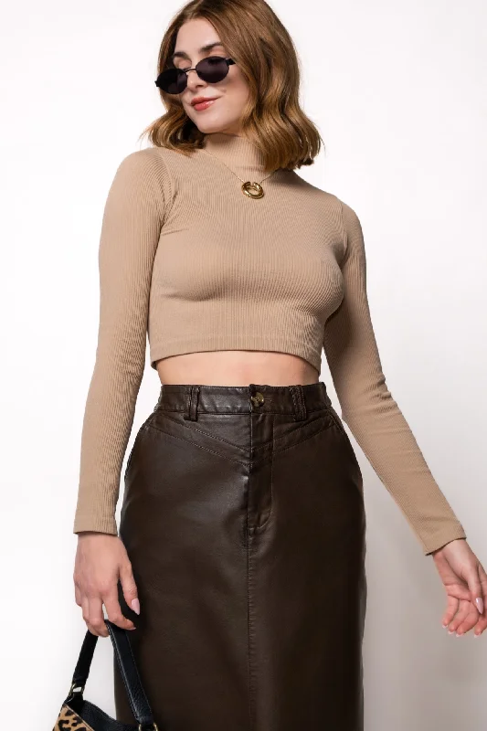 Ribbed Mock Neck Crop